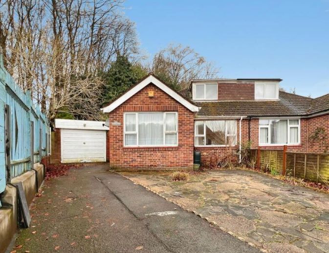 Property for Auction in London - 26 Hinton Crescent, Southampton, Hampshire, SO19 6GT