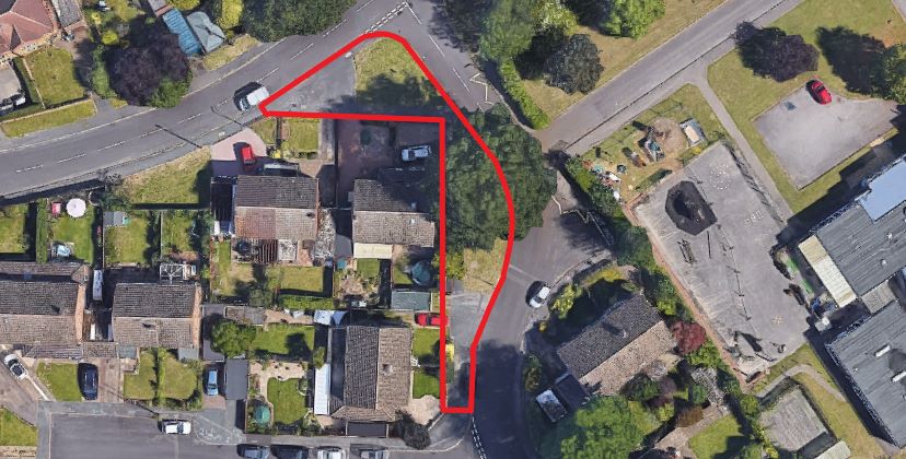 Land on the East Side of Ongar Hill, Addlestone, Surrey, KT15 1JG