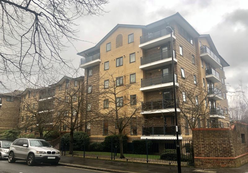 Flat 8, 4 Tavistock Road, Croydon, Surrey, CR0 2AT