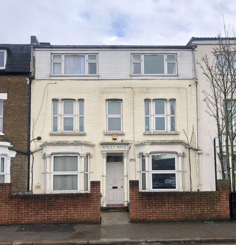 278D Hanworth Road, Hounslow, Middlesex, TW3 3TY