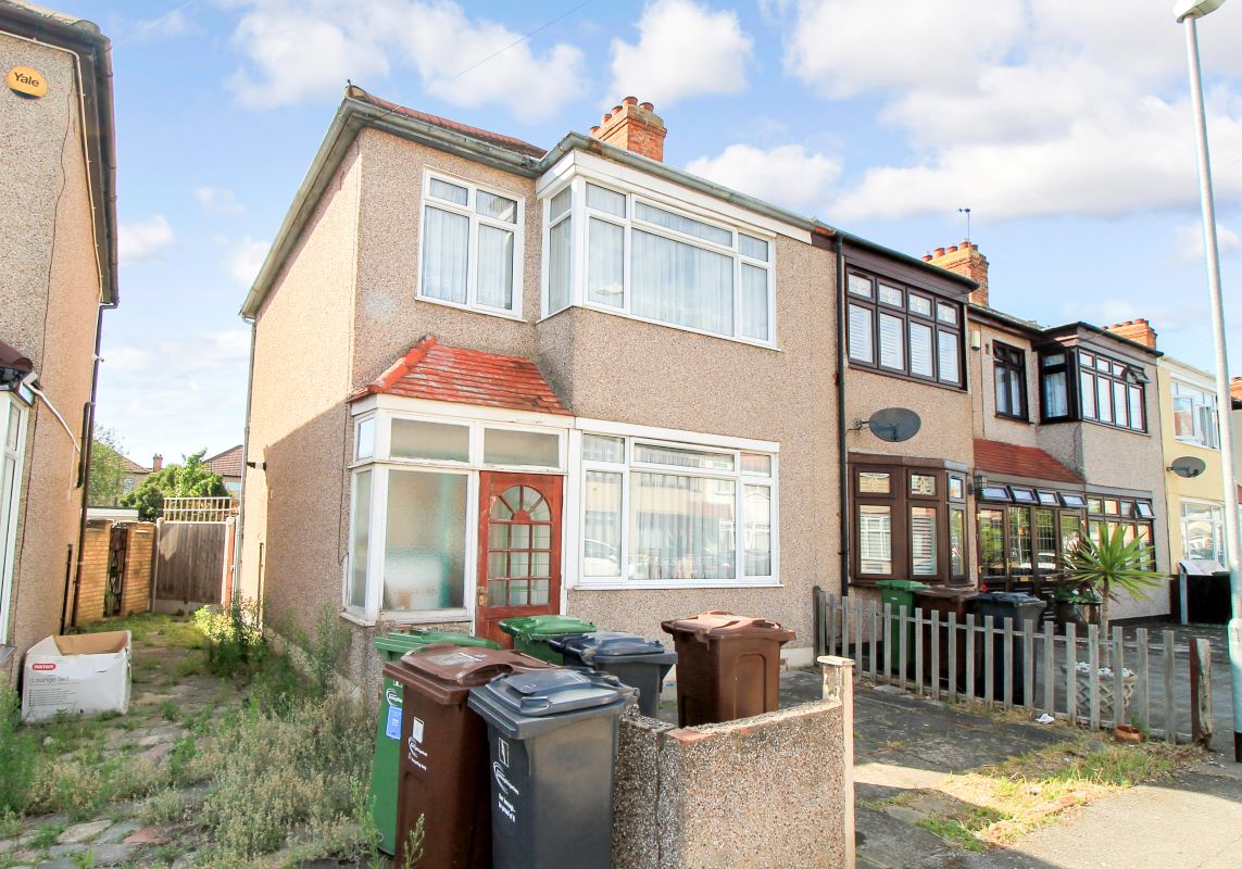 9 Gerald Road, Dagenham, Essex, RM8 1PT