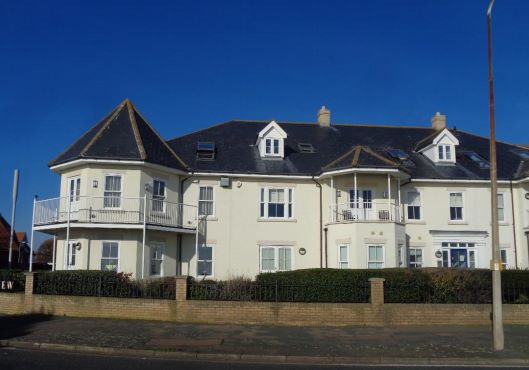 Flat 21 Crossley View, Marine Parade East, Clacton-on-Sea, Essex, CO15 6JZ