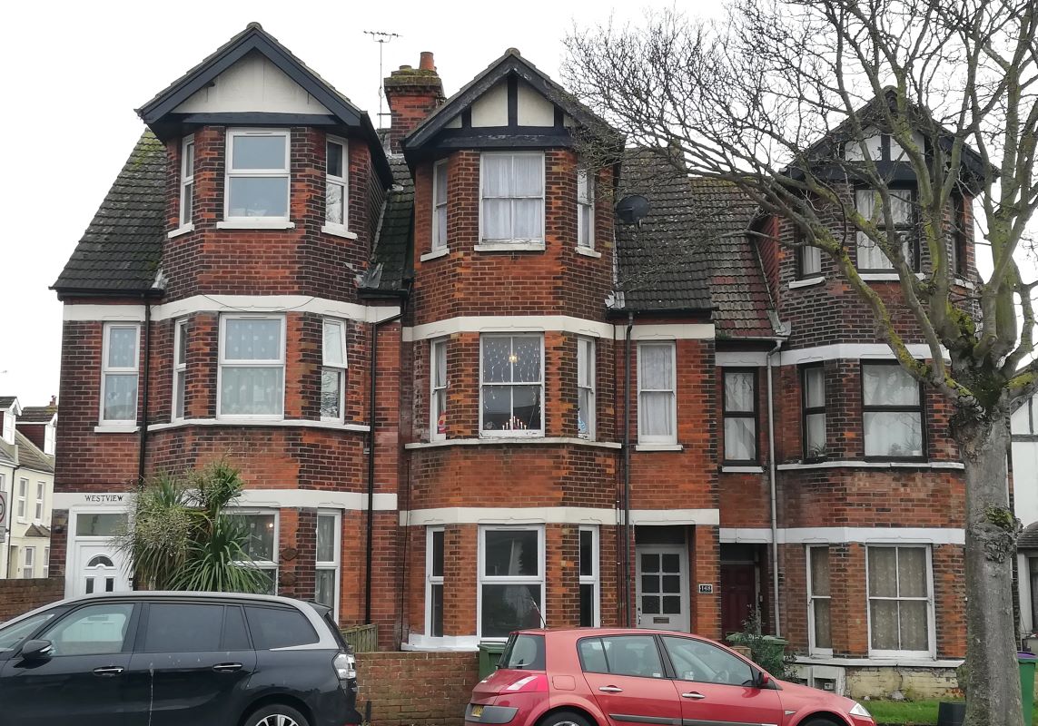 Flat A, 148 Canterbury Road, Folkestone, Kent, CT19 5PH