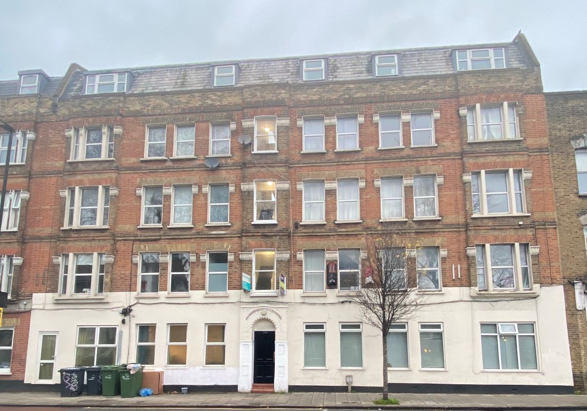 Flat 10 Commerce House, 258 Coldharbour Lane, Brixton, London, SW9 8SG