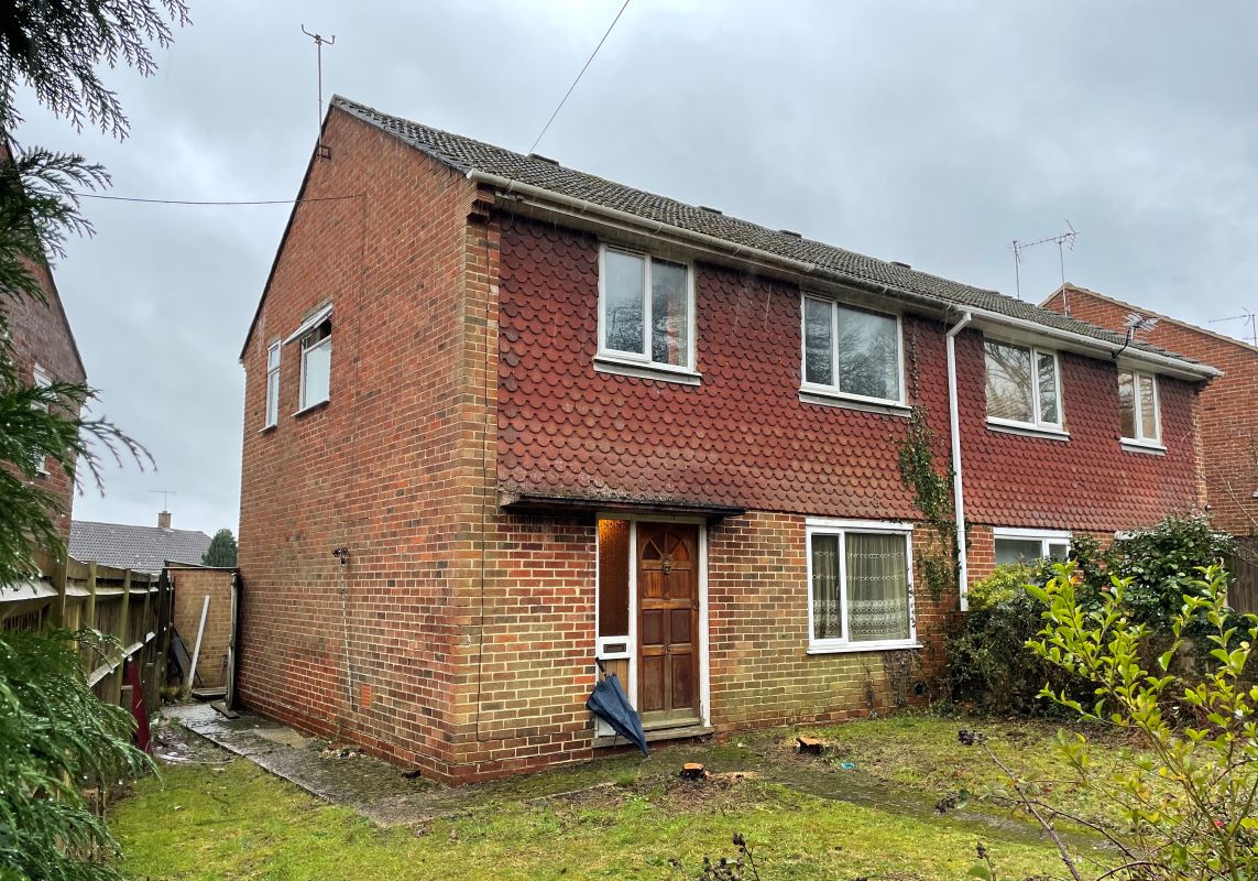 45 Ash Hill Road, Ash, Aldershot, Hampshire, GU12 6AA