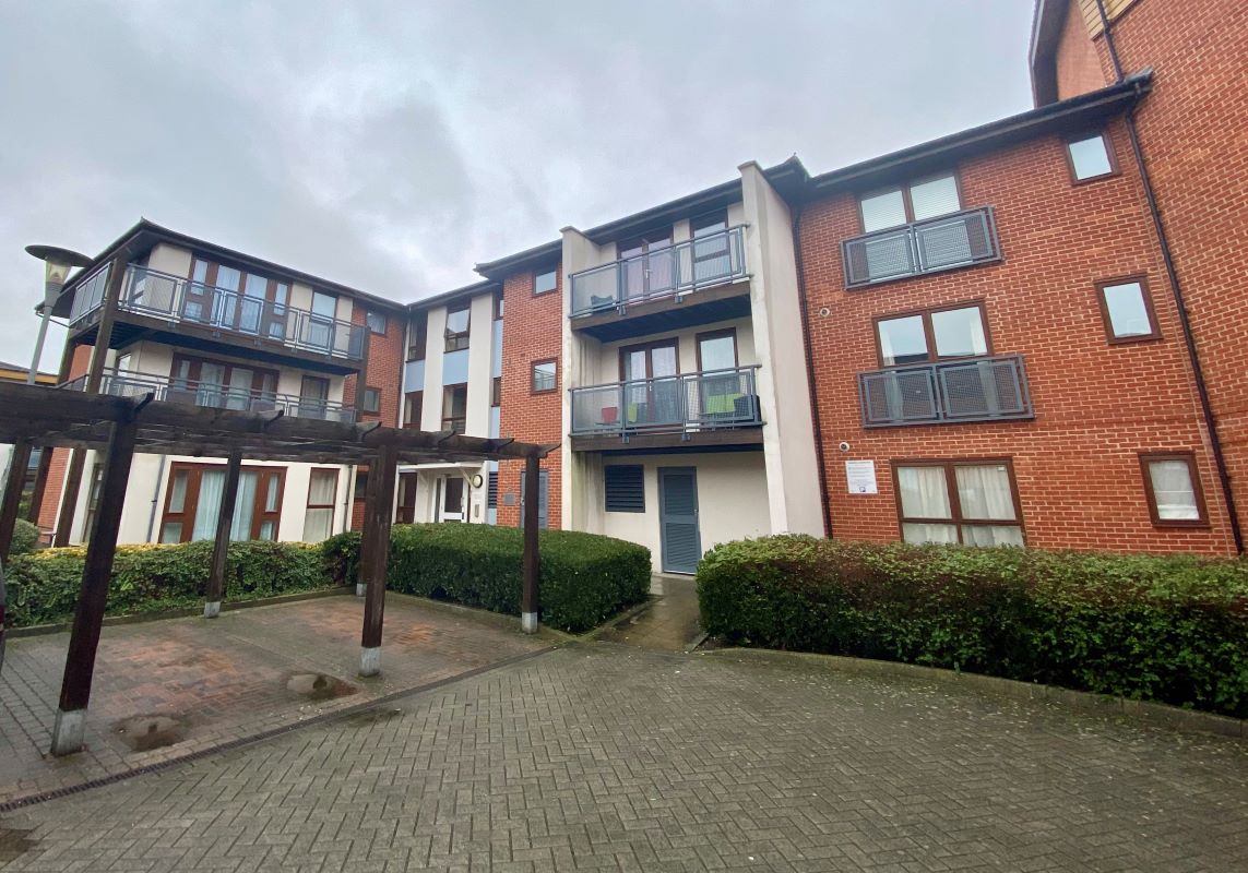 Flat 20 Spottiswood Court, 3 Harry Close, Croydon, Surrey, CR0 2NL