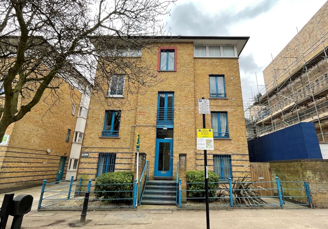 Flat 15 Majestic Court, Portland Rise, Finsbury Park, London, N4 2UT