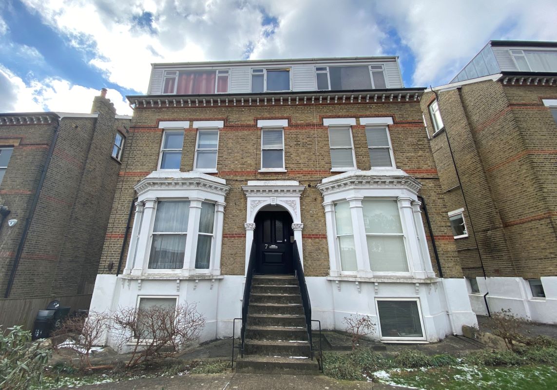 Flat 6, 7 Edge Hill, Wimbledon, London, SW19 4LR