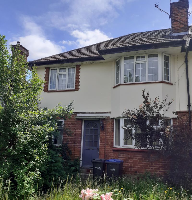 28 Dorchester Court, Southgate, London, N14 4QD