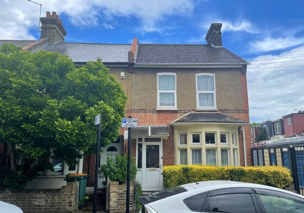 2 Monmouth Road, East Ham, London, E6 3QT