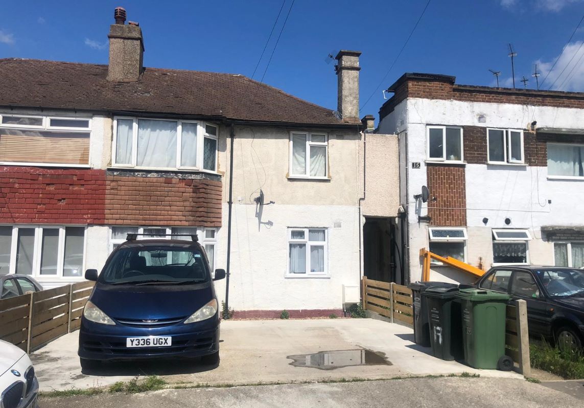 17 Burnham Crescent, Dartford, Kent, DA1 5BA