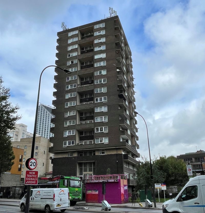 Flat 39 Albert Barnes House, New Kent Road, Waterloo, London, SE1 6PH