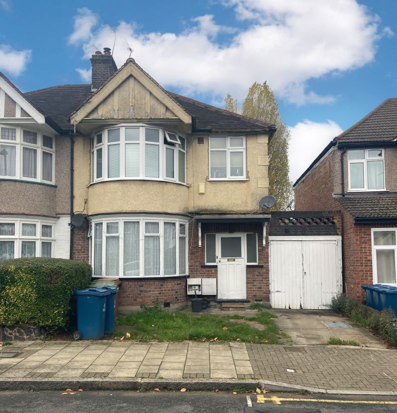 16 Lowick Road, Harrow, Middlesex, HA1 1UW