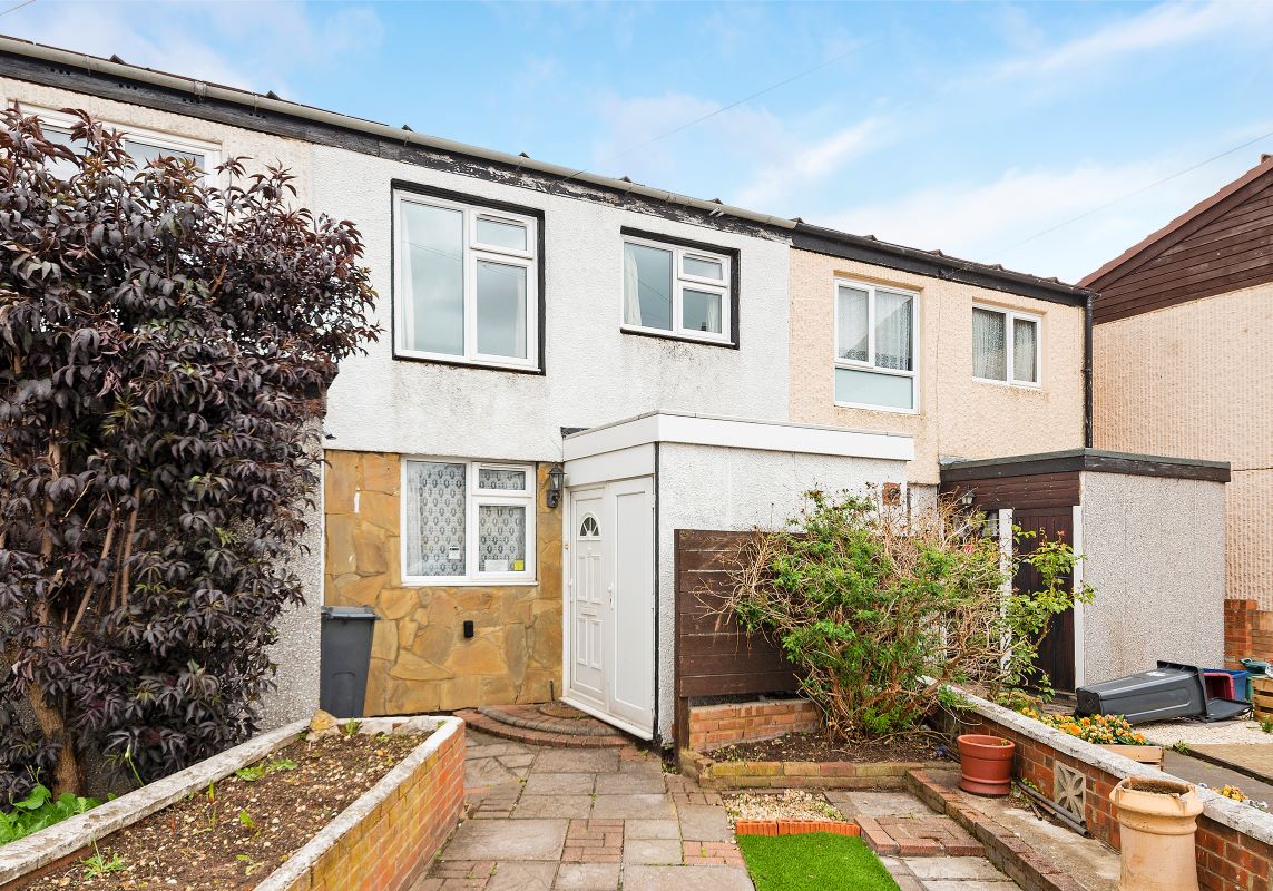 33 Bear Road, Feltham, Middlesex, TW13 6RF