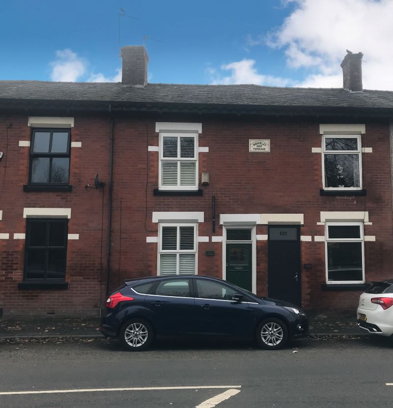 124 Grimshaw Lane, Middleton, Manchester, Lancashire, M24 2AF