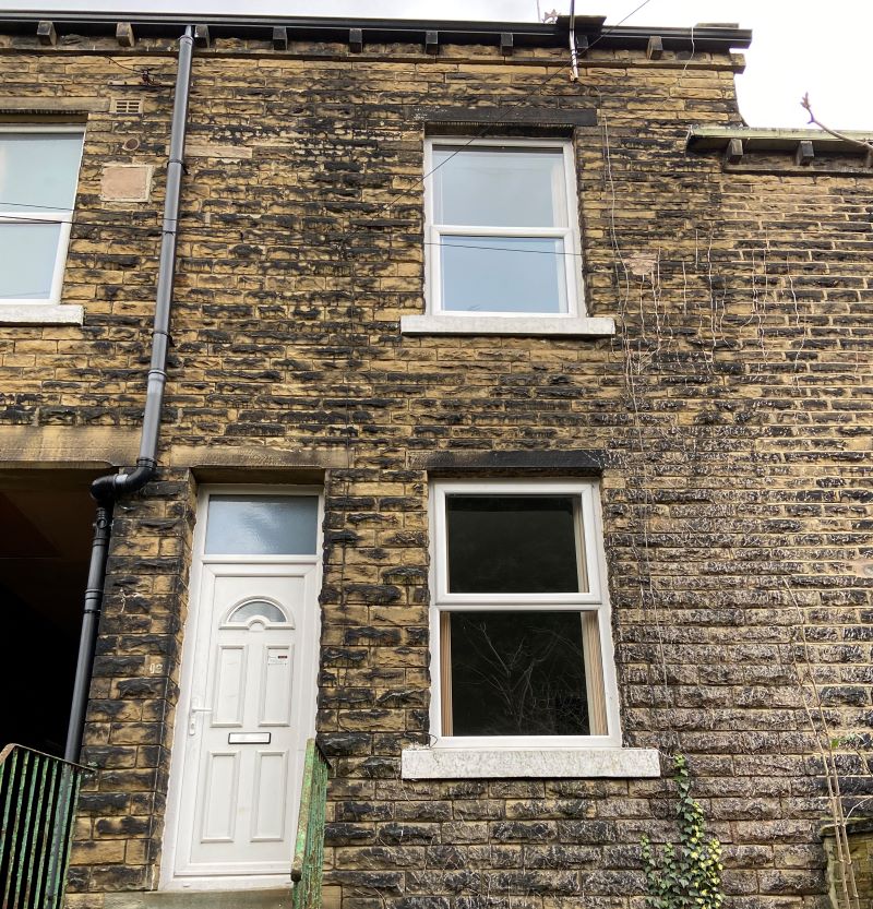 16 Milford Place, Bradford, West Yorkshire, BD9 4RU