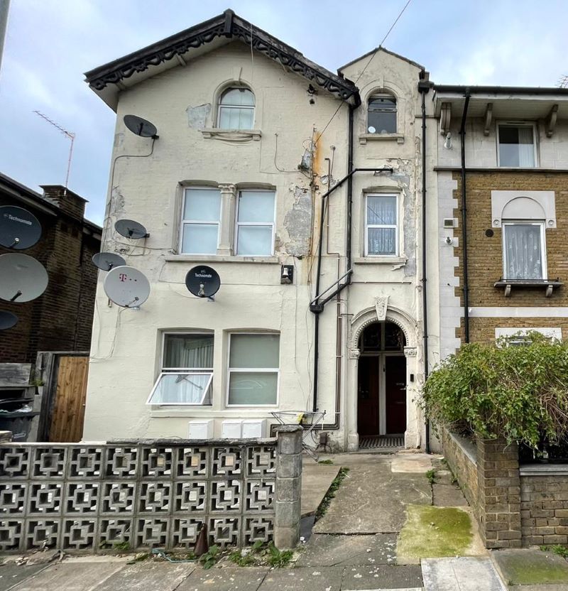 Flat B, 33 Willoughby Park Road, Haringey, London, N17 0RR