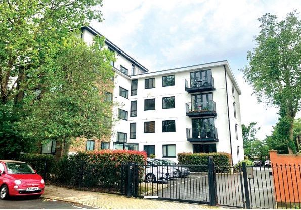 Flat 30 Pembroke Lodge, 149 Leigham Court Road, Streatham, London, SW16 2NX