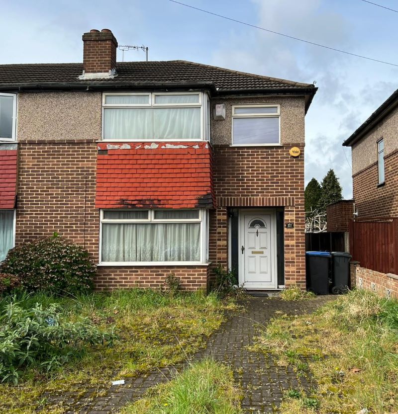 107 Brimsdown Avenue, Enfield, Middlesex, EN3 5EP