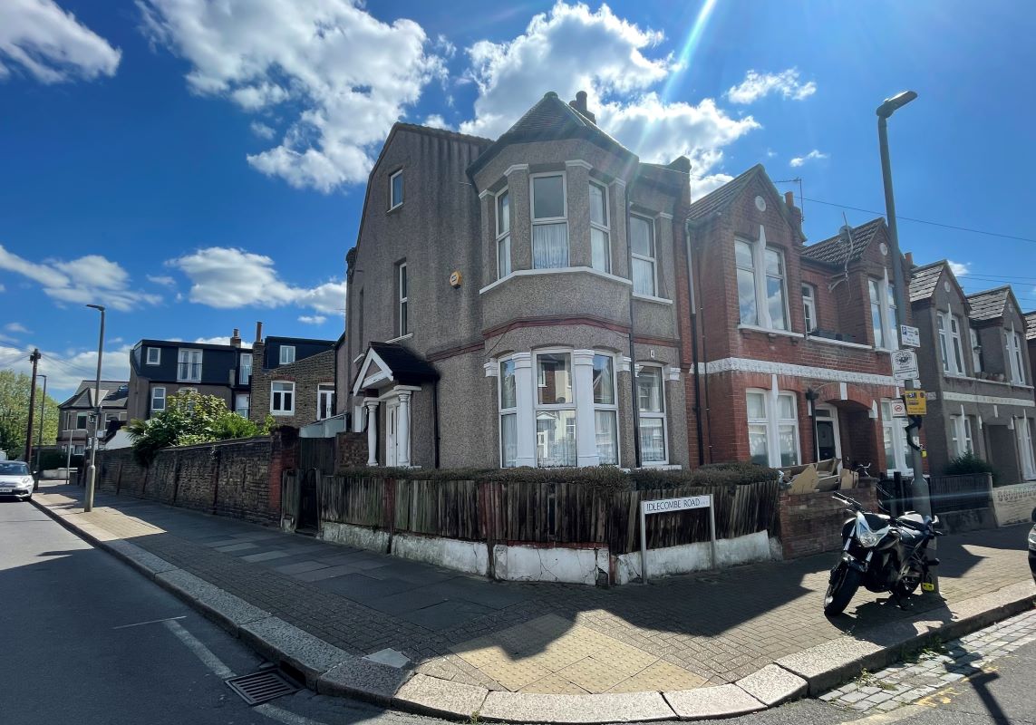 94 Idlecombe Road, Tooting, London, SW17 9TB