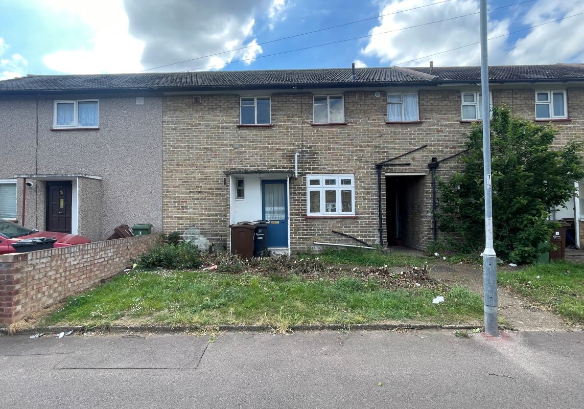 3 Trefgarne Road, Dagenham, Essex, RM10 7QT