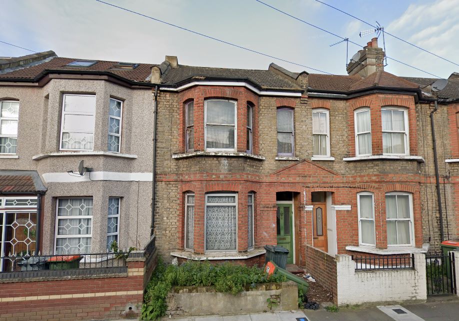 11 Grosvenor Road, East Ham, London, E6 1HE