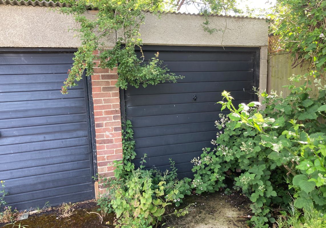 Garage at Morton Close, Kidlington, Oxfordshire, OX5 1BU