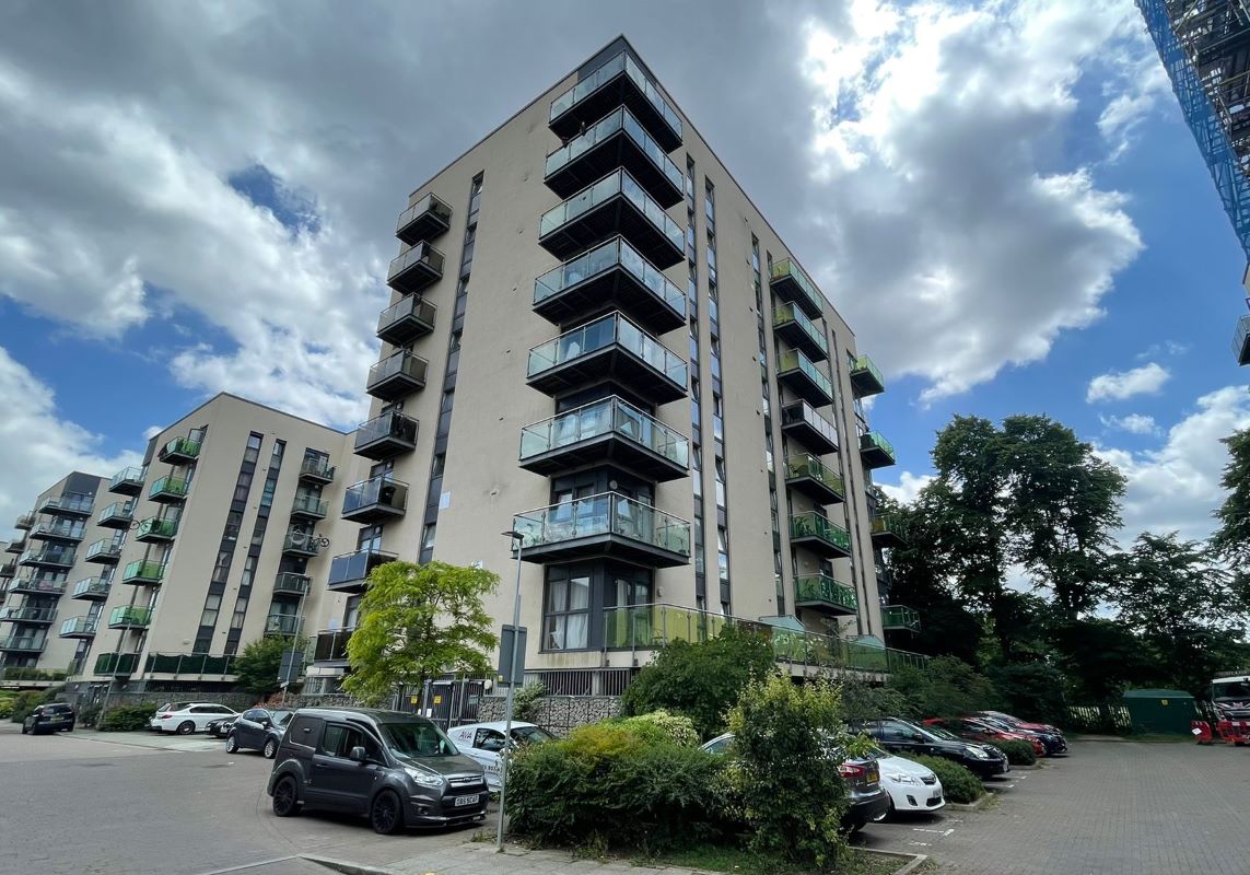 Flat 103 Roehampton House, 39 Academy Way, Dagenham, Essex, RM8 2FJ