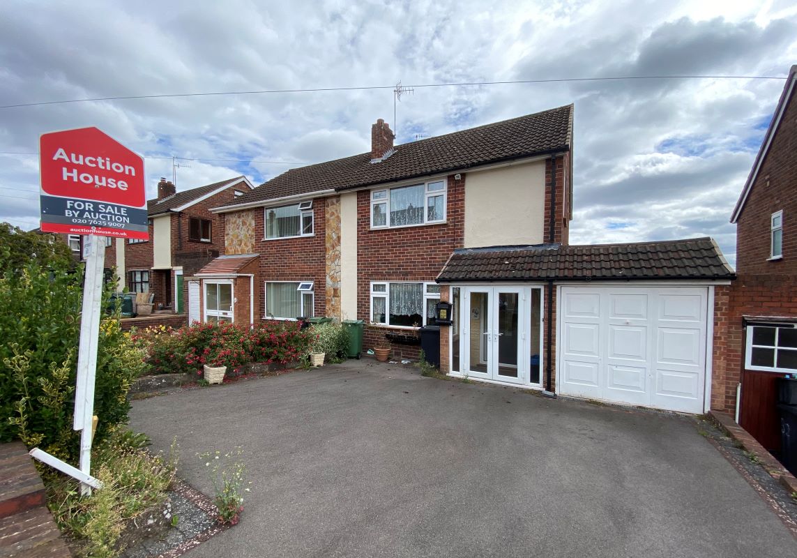 34 Coleridge Rise, Dudley, West Midlands, DY3 3BG