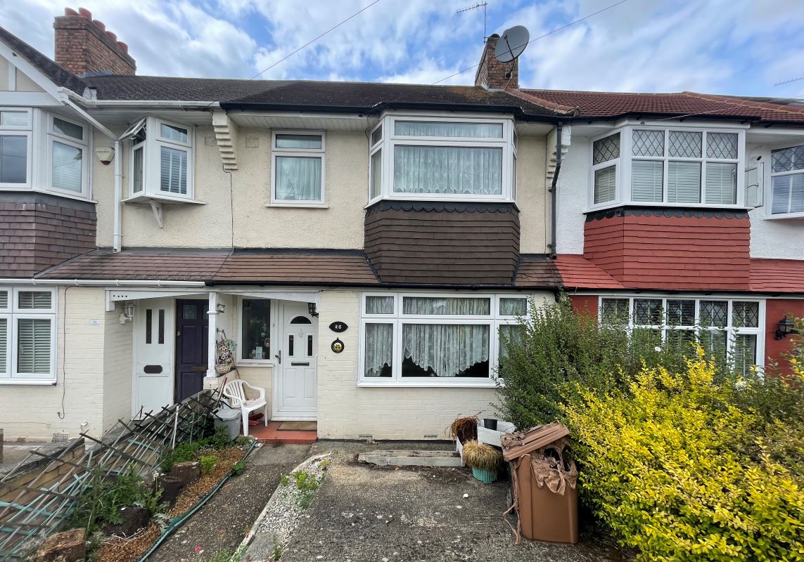 25 Dunkery Road, Eltham, London, SE9 4HX