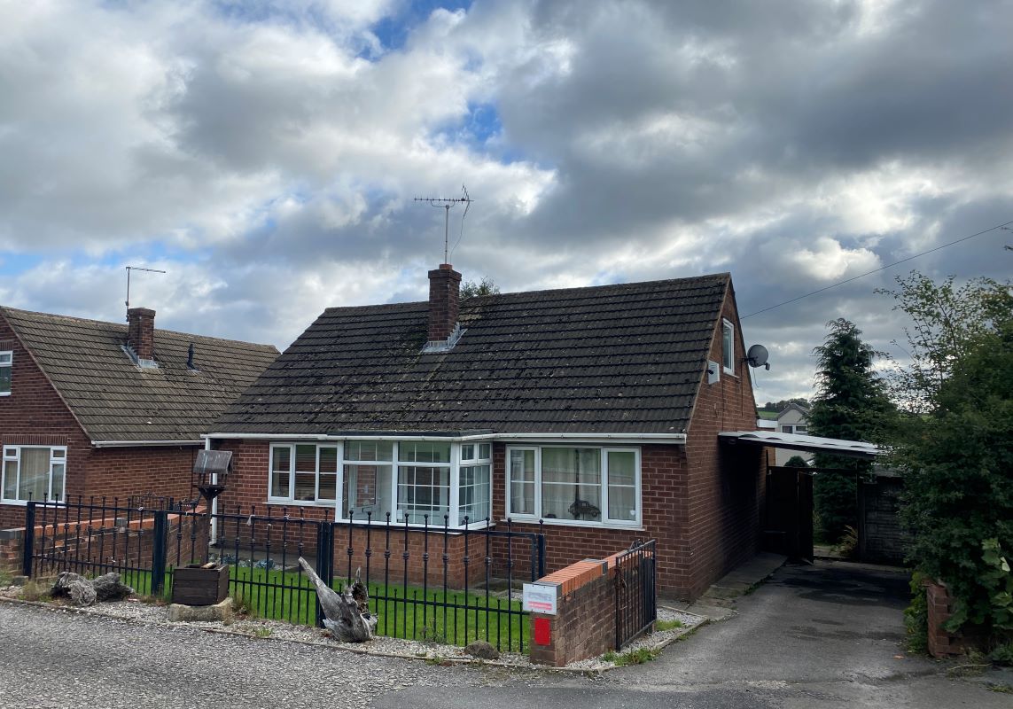 9 Cavell Drive, Danesmoor, Chesterfield, Derbyshire, S45 9SD