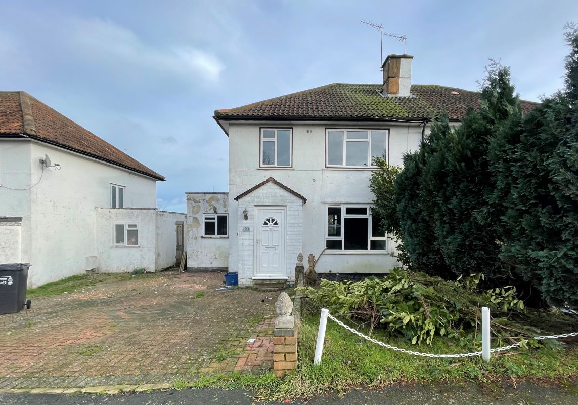 40 Shepherds Way, South Croydon, Surrey, CR2 8HS