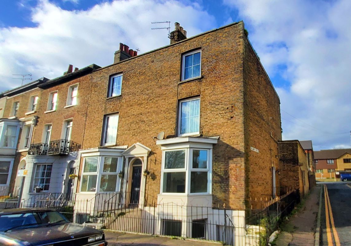76 Hardres Street, Ramsgate, Kent, CT11 8QP