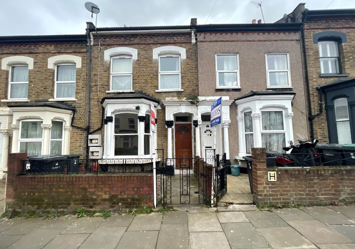 23A Hartham Road, Tottenham, London, N17 6RZ