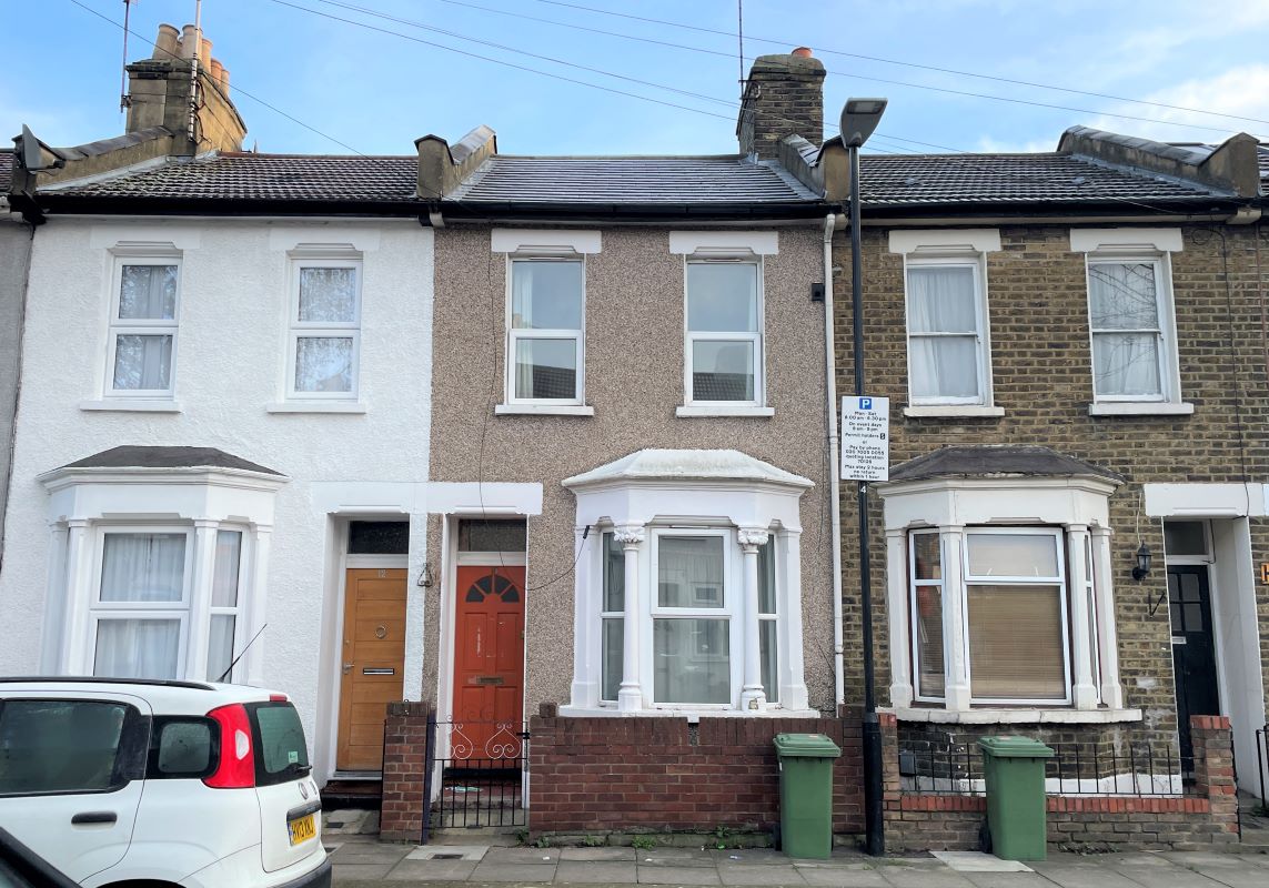 10 Holness Road, Stratford, London, E15 4EN