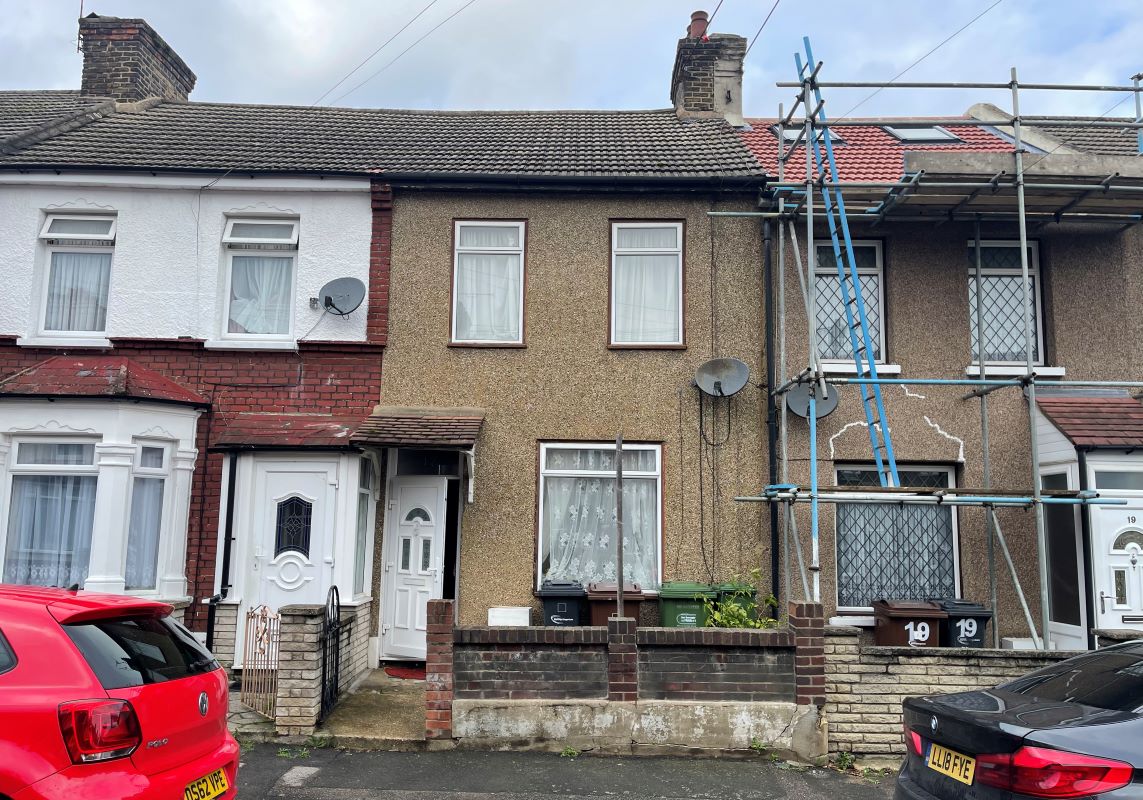 17 Norfolk Road, Barking, Essex, IG11 7QR