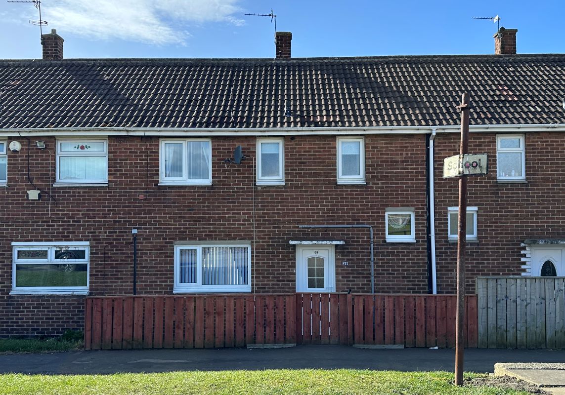 39 Galloway Road, Peterlee, County Durham, SR8 5QD