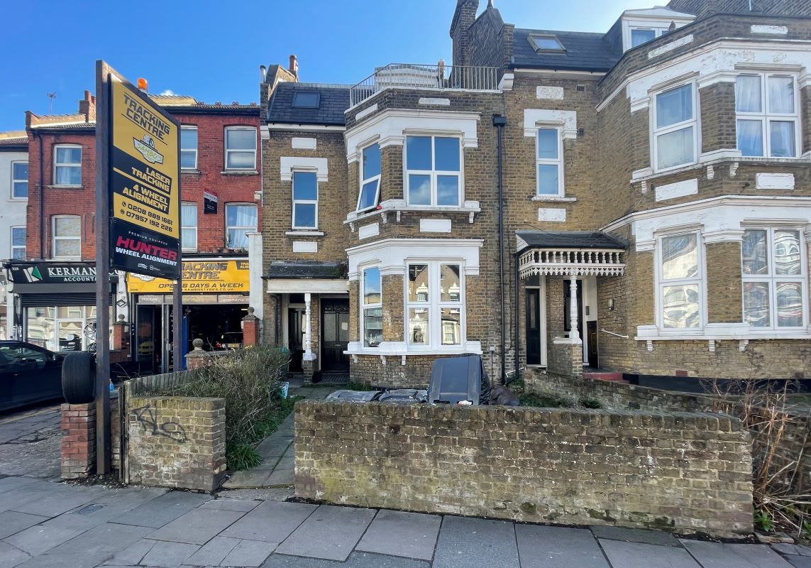 304c High Road, Wood Green, London, N22 8JR