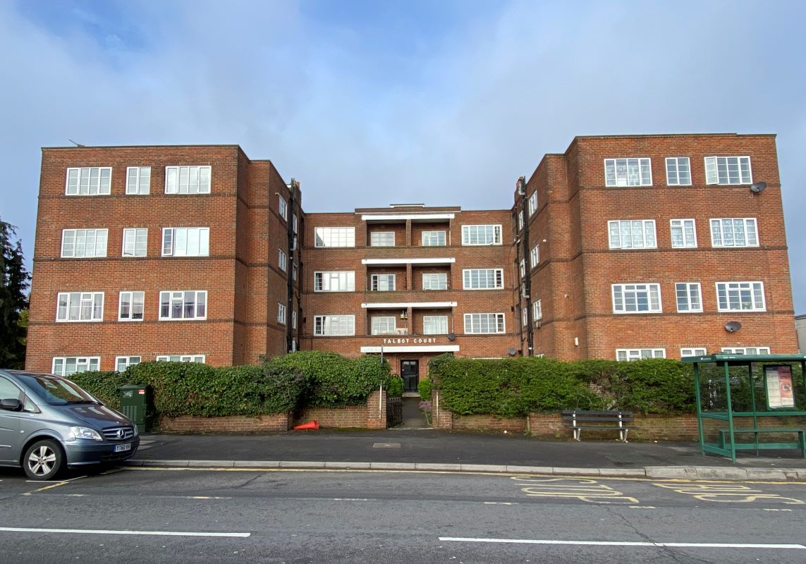 Flat 15 Talbot Court, 640 Wimborne Road, Bournemouth, Dorset, BH9 2EQ