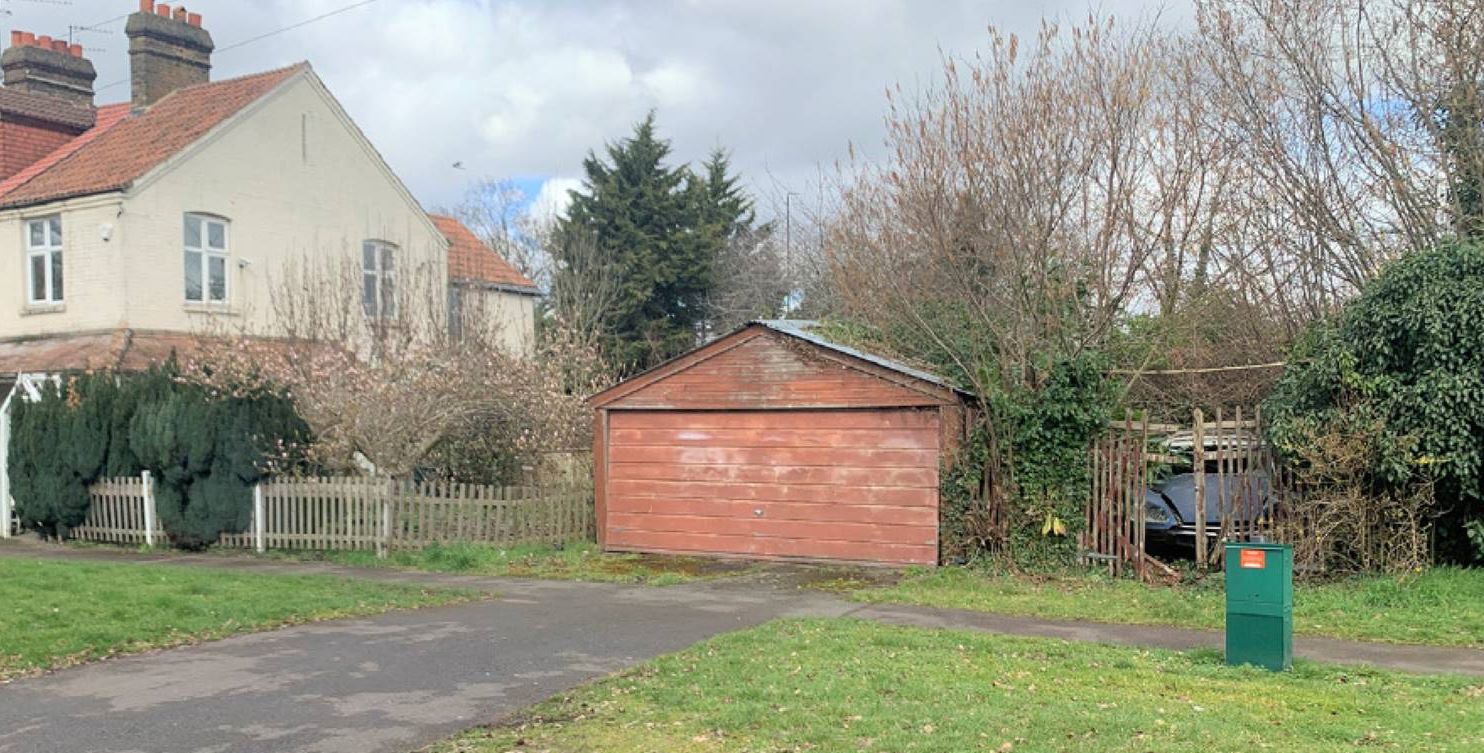 Garage and Land adjacent to 129 The Myrke, Datchet, Slough, Berkshire, SL3 9AD