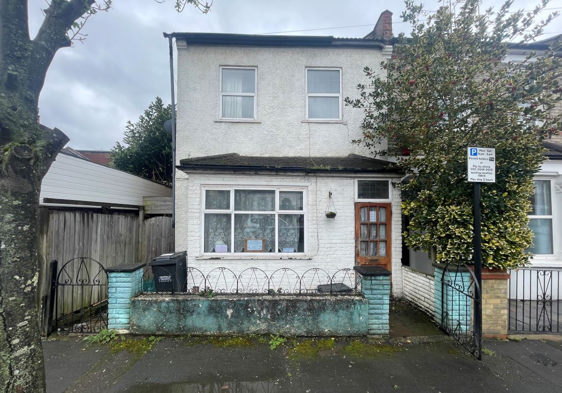 2 Dunkeld Road, Thornton Heath, London, SE25 6QH