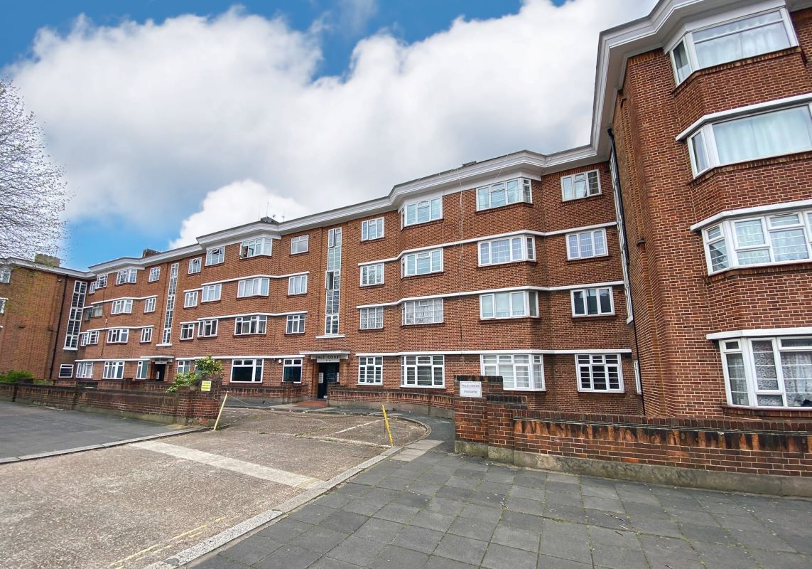 25 Vale Court, The Vale, Acton, London, W3 7SA