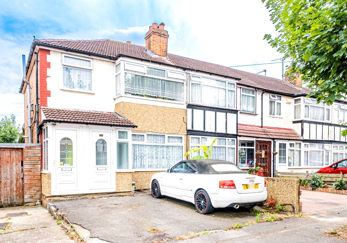 30 Kenilworth Gardens, Hayes, Hillingdon, UB4 0AY