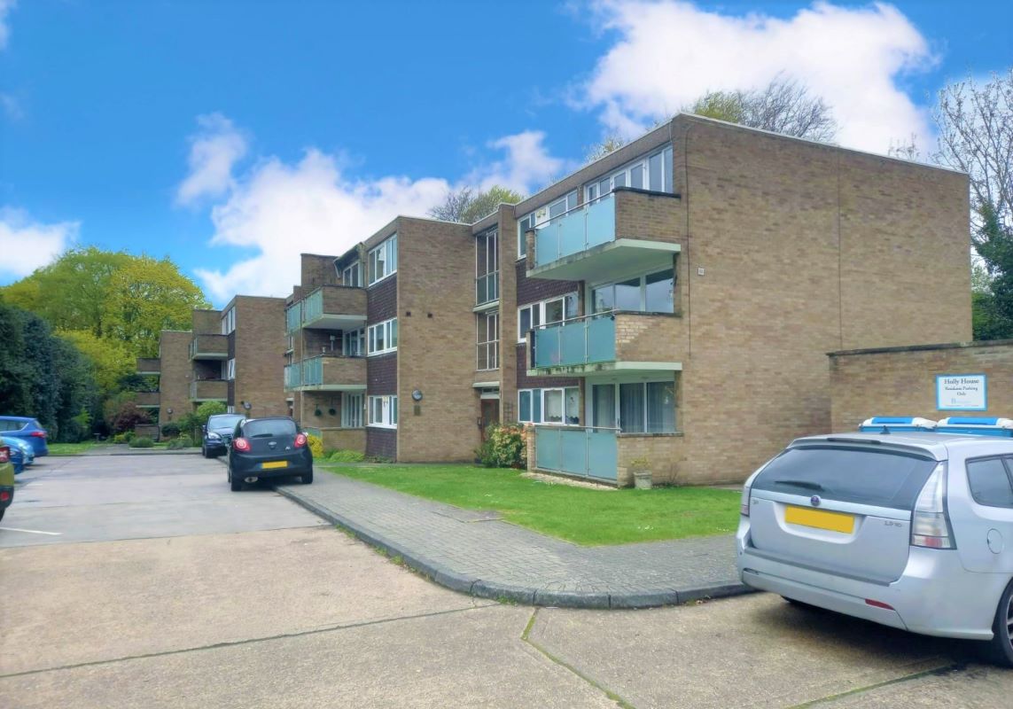 Flat 15 Holly House, Sawyers Hall Lane, Brentwood, Essex, CM15 9BP