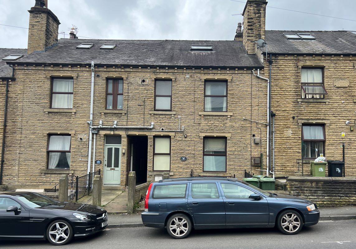 9-11 Yew Green Road, Huddersfield, West Yorkshire, HD4 5EN