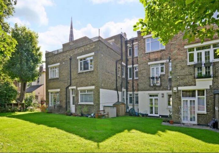 Flat 2, 545 Lordship Lane, Dulwich, London, SE22 8LB