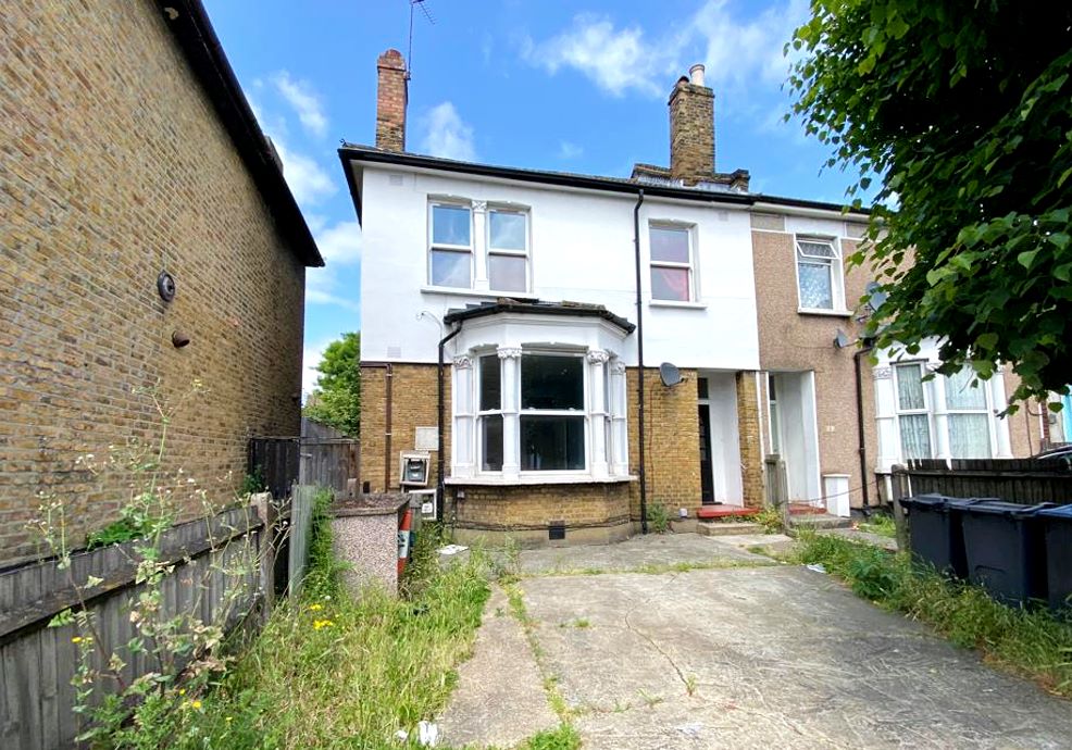 Ground Floor Flat 11 Whitehorse Lane, Selhurst, London, SE25 6RD