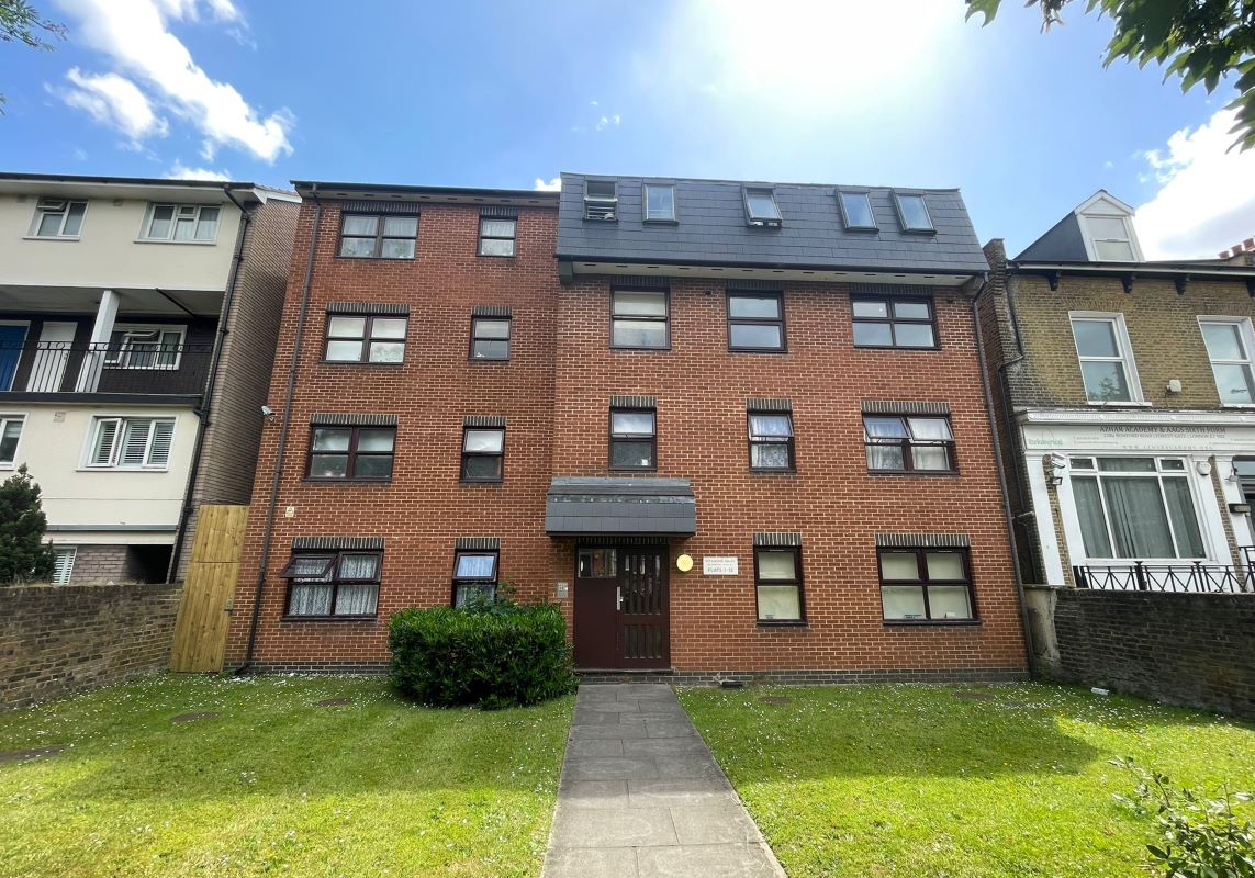 Flat 4 Sycamore Court, 228 Romford Road, Forest Gate, London, E7 9HB