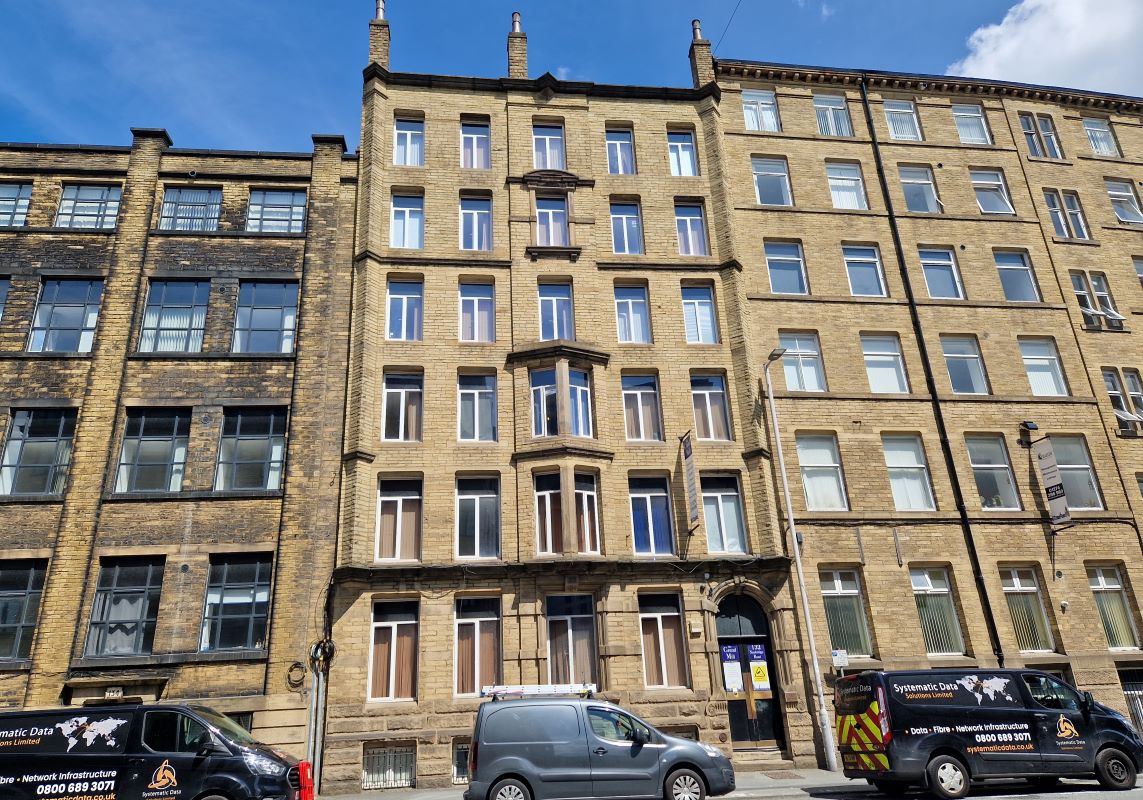 Apartment 13 Sunbridge House, 132 Sunbridge Road, Bradford, West Yorkshire, BD1 2PF