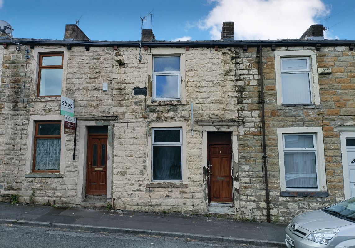 5 Buccleuch Street, Burnley, Lancashire, BB11 4LJ